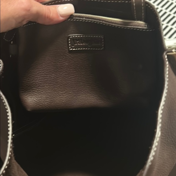 J. McLaughlin Brown Leather Tote Bag with Minimalist Design - Picture 5 of 6